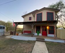United States Texas Bandera vacation rental compare prices direct by owner 11589013