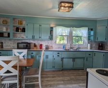 United States North Carolina Jonesville vacation rental compare prices direct by owner 29817389