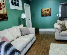 United States West Virginia Saint Albans vacation rental compare prices direct by owner 11802438