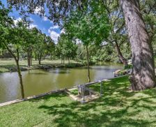 United States Texas Burnet vacation rental compare prices direct by owner 212358