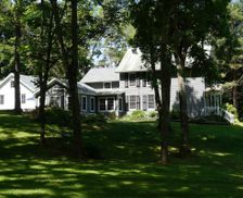 United States New York Staatsburg vacation rental compare prices direct by owner 1887548