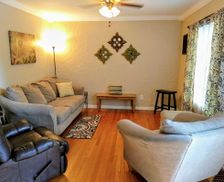 United States Missouri Kansas City vacation rental compare prices direct by owner 1867398