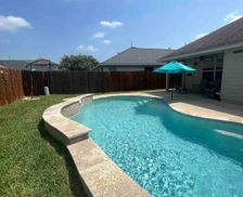 United States Texas Tomball vacation rental compare prices direct by owner 29696697