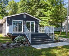 United States Michigan Manitou Beach-Devils Lake vacation rental compare prices direct by owner 28945992