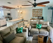 United States Florida Crystal River vacation rental compare prices direct by owner 2567610