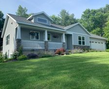 United States Michigan Rockford vacation rental compare prices direct by owner 2320786