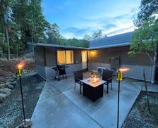 United States Oregon Grants Pass vacation rental compare prices direct by owner 489047