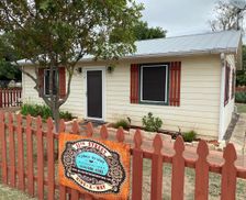 United States Texas Bandera vacation rental compare prices direct by owner 11409678