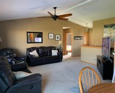 United States Wisconsin Janesville vacation rental compare prices direct by owner 1932771