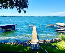 United States Iowa Spirit Lake vacation rental compare prices direct by owner 2669961