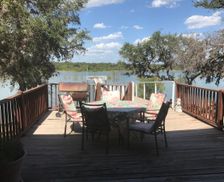 United States Texas Buchanan Dam vacation rental compare prices direct by owner 11400019