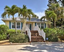 United States Florida Indian Rocks Beach vacation rental compare prices direct by owner 2083996