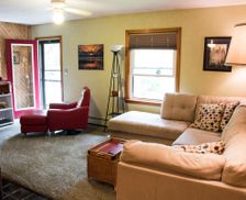 United States Michigan Rapid River vacation rental compare prices direct by owner 535656