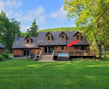 United States New York Pine Hill vacation rental compare prices direct by owner 2777216