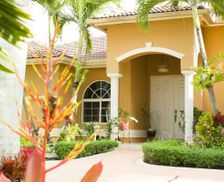 United States Florida Miami vacation rental compare prices direct by owner 808000
