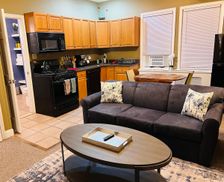 United States Pennsylvania Upper Darby vacation rental compare prices direct by owner 24140753