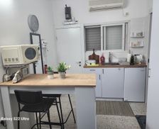 Israel Center District Petah Tikva vacation rental compare prices direct by owner 29217196