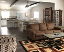 United States New York Westfield vacation rental compare prices direct by owner 173186