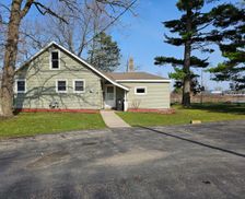 United States Wisconsin Shawano vacation rental compare prices direct by owner 27808786