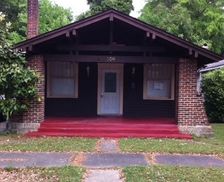 United States Alabama Selma vacation rental compare prices direct by owner 32594065