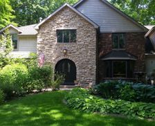 United States Wisconsin Appleton vacation rental compare prices direct by owner 465162