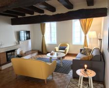 France Centre-Val de Loire Chinon vacation rental compare prices direct by owner 8039379