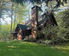 United States Vermont Stowe vacation rental compare prices direct by owner 275147