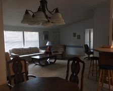 United States Texas Cedar Creek vacation rental compare prices direct by owner 2389283