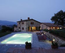 Italy Toscana Poppi vacation rental compare prices direct by owner 23669155