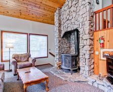 United States California Yosemite National Park vacation rental compare prices direct by owner 19477015