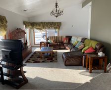 United States Montana Cut Bank vacation rental compare prices direct by owner 29684546