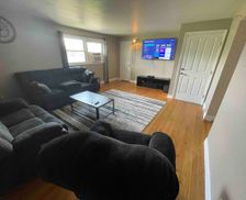 United States New York Syracuse vacation rental compare prices direct by owner 25959050