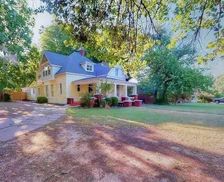 United States Oklahoma Chickasha vacation rental compare prices direct by owner 25313839