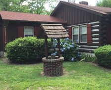 United States North Carolina Hendersonville vacation rental compare prices direct by owner 966342