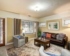 United States California Sacramento vacation rental compare prices direct by owner 10168249