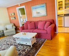United States Michigan Saugatuck vacation rental compare prices direct by owner 248594