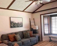 United States California Springville vacation rental compare prices direct by owner 2118038