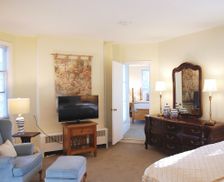 United States New York Saratoga Springs vacation rental compare prices direct by owner 419076