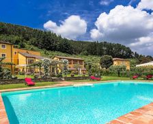 Italy Lucca Capannori vacation rental compare prices direct by owner 7877117
