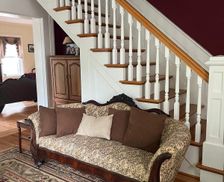 United States New York Brockport vacation rental compare prices direct by owner 29718555