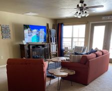 United States Texas Chico vacation rental compare prices direct by owner 2524356