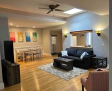 United States Massachusetts Medford vacation rental compare prices direct by owner 28007848