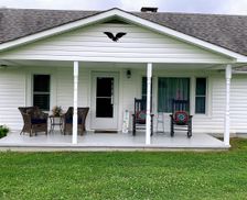 United States North Carolina Glade Valley vacation rental compare prices direct by owner 1891536