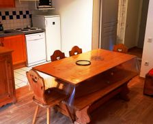 France Occitanie Bagnères-de-Luchon vacation rental compare prices direct by owner 32390663