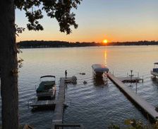 United States Michigan Manitou Beach-Devils Lake vacation rental compare prices direct by owner 2698904