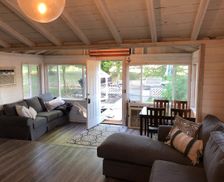 United States Michigan Elk Rapids vacation rental compare prices direct by owner 2563844