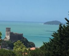 Italy Liguria Lerici vacation rental compare prices direct by owner 5037025