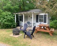 United States New York Lake George vacation rental compare prices direct by owner 2280223