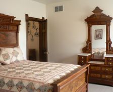 United States Kansas Smolan vacation rental compare prices direct by owner 860424