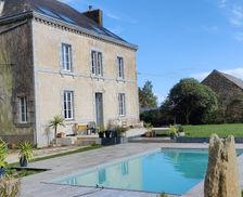 France Bretagne Quéven vacation rental compare prices direct by owner 33508855